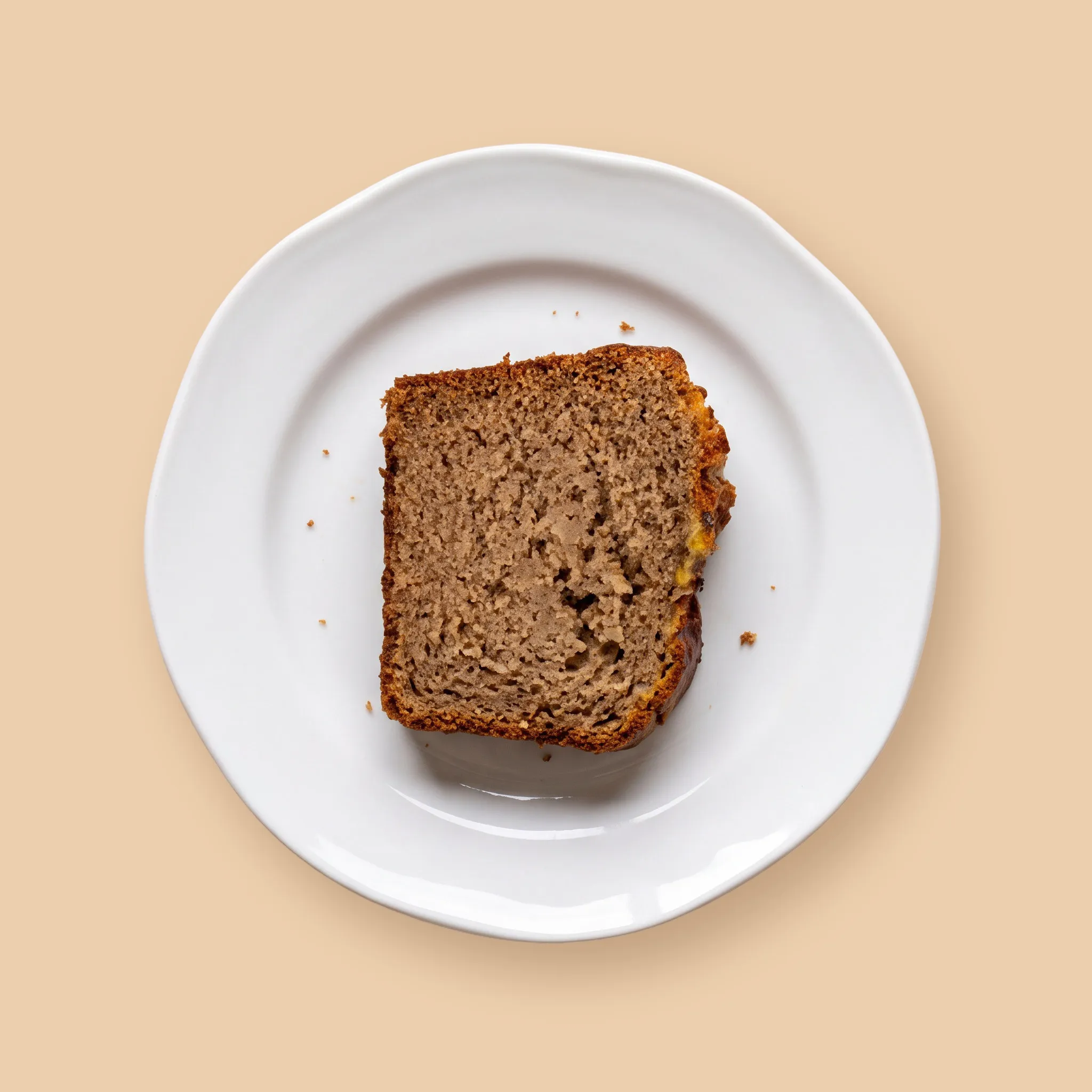 Porción de Banana Bread de plátano maduro y canela