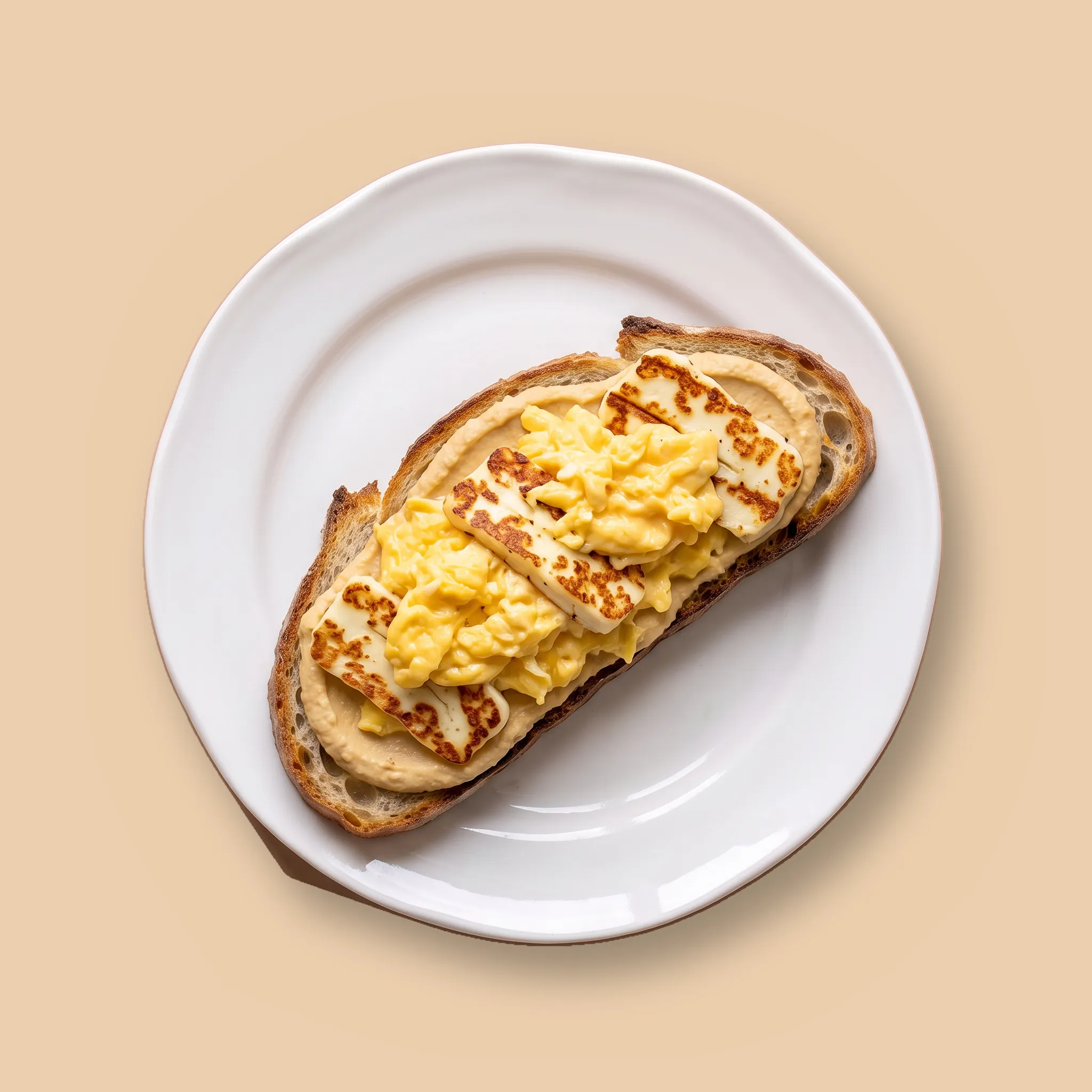 The Levantine: Hummus · Huevos revueltos · Queso halloumi